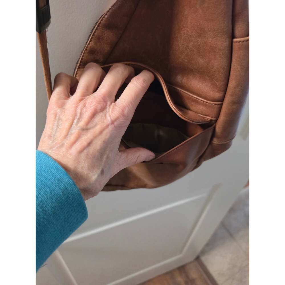 AmeriBag Healthy Back Bag Brown Leather Ergonomic Sling Crossbody Medium - Picture 4 of 9